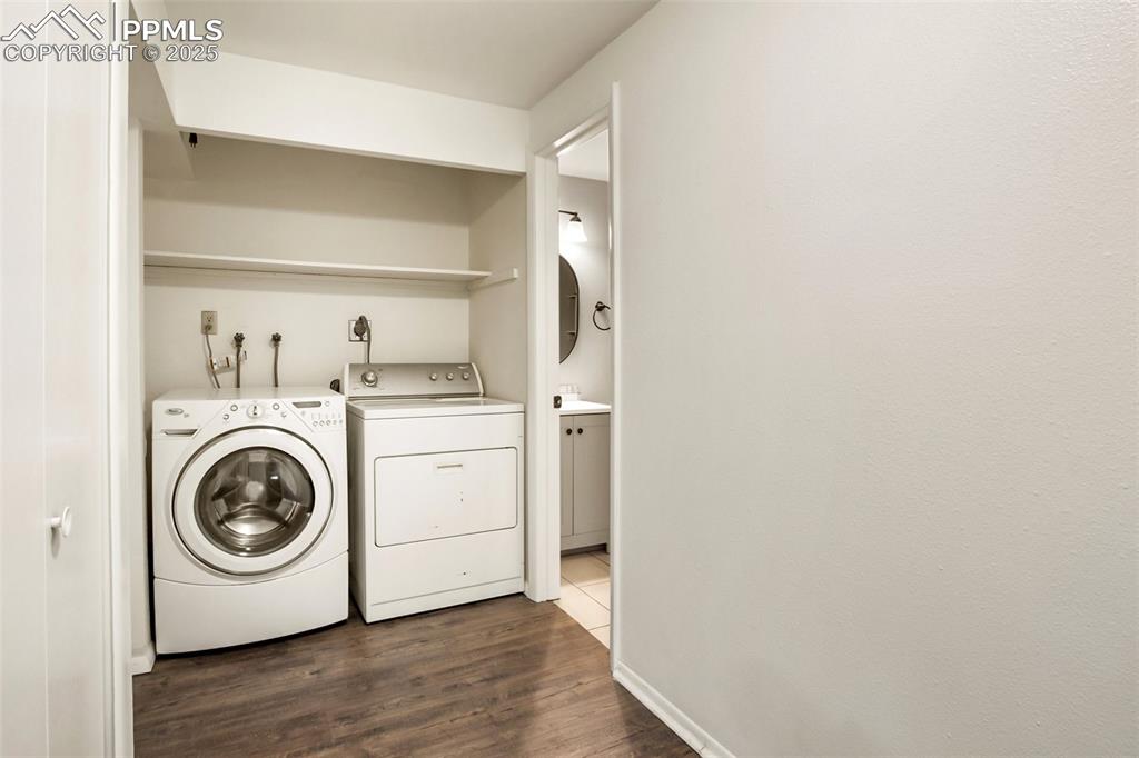 Image 20 of 37: Laundry