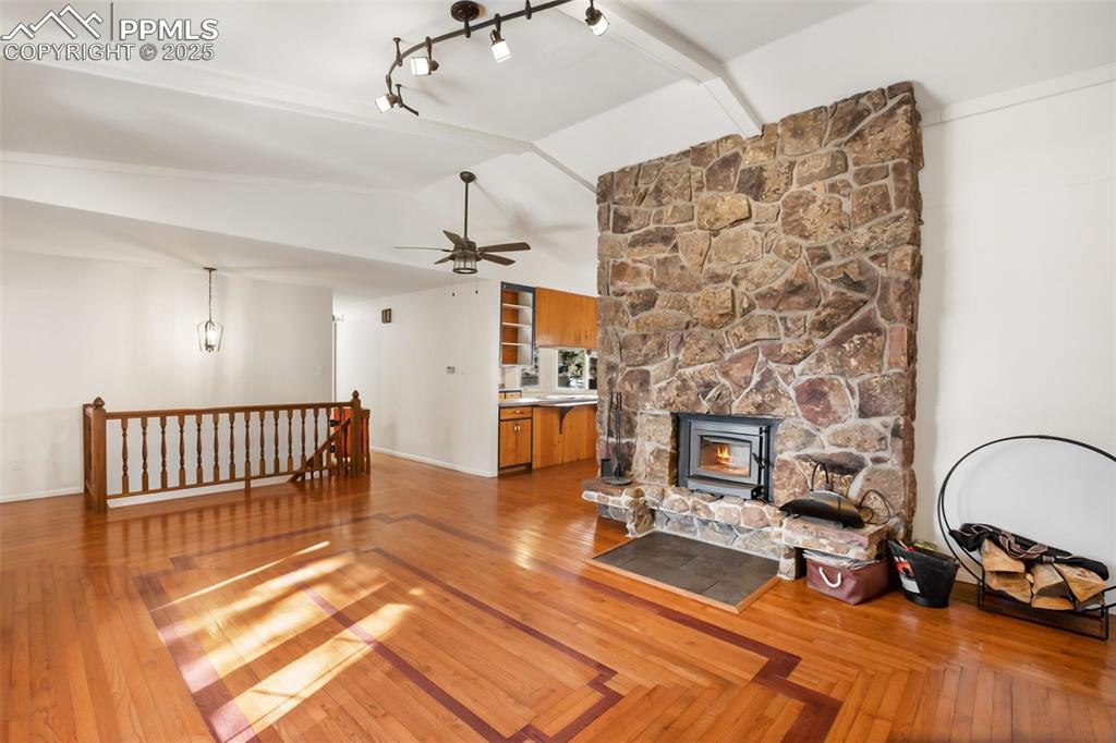 Image 8 of 37: Living Room