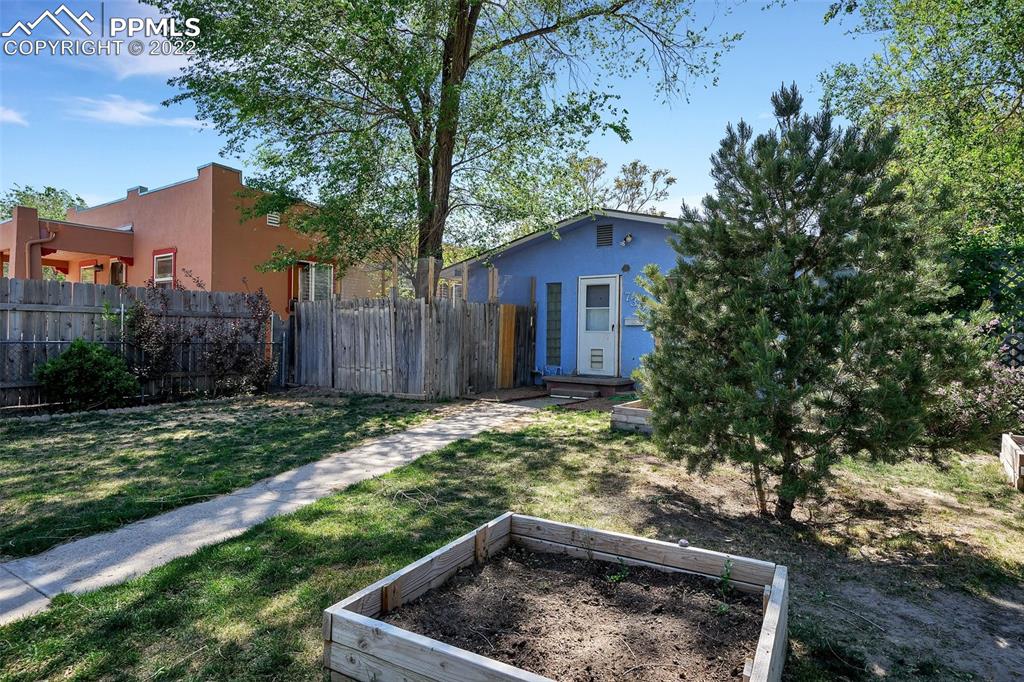 Listing 4527252, Image 5 of 26