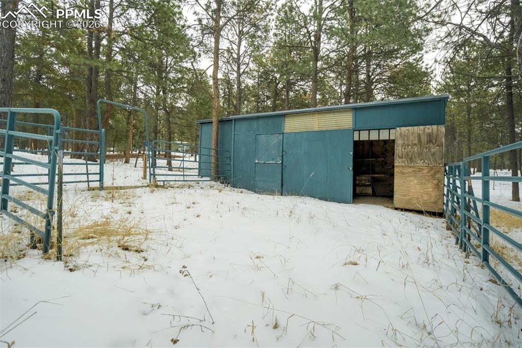 Image 42 of 48: No Description Available