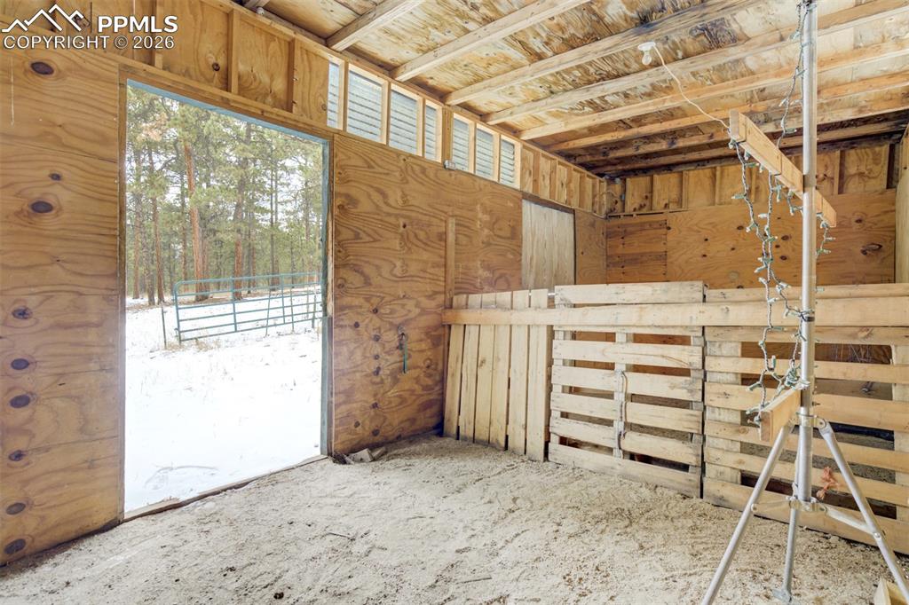 Image 43 of 48: No Description Available