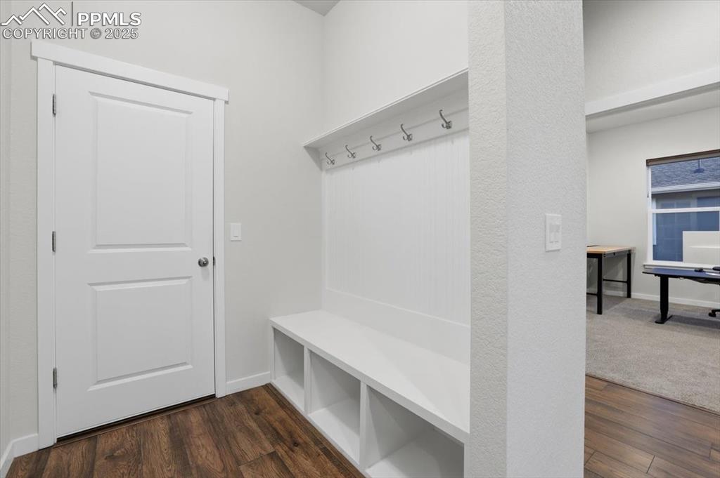 Image 24 of 43: Convenient built in storage