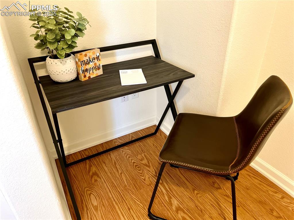 Image 20 of 30: Great area in bedroom 2 for a desk. 