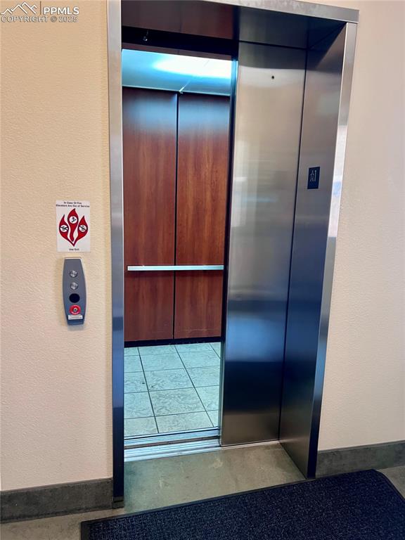 Image 27 of 30:  elevator to the 1st floor