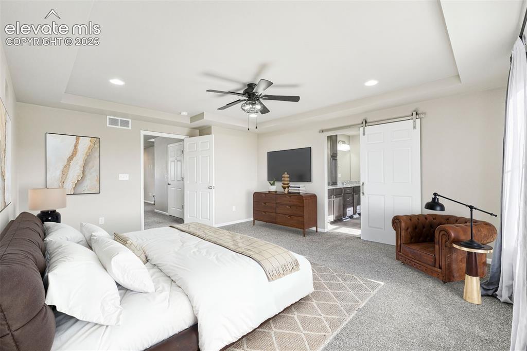 Image 15 of 49: Bedroom
