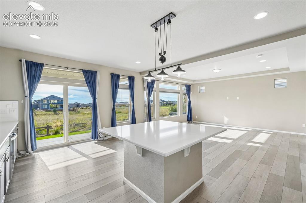 Image 6 of 49: Kitchen