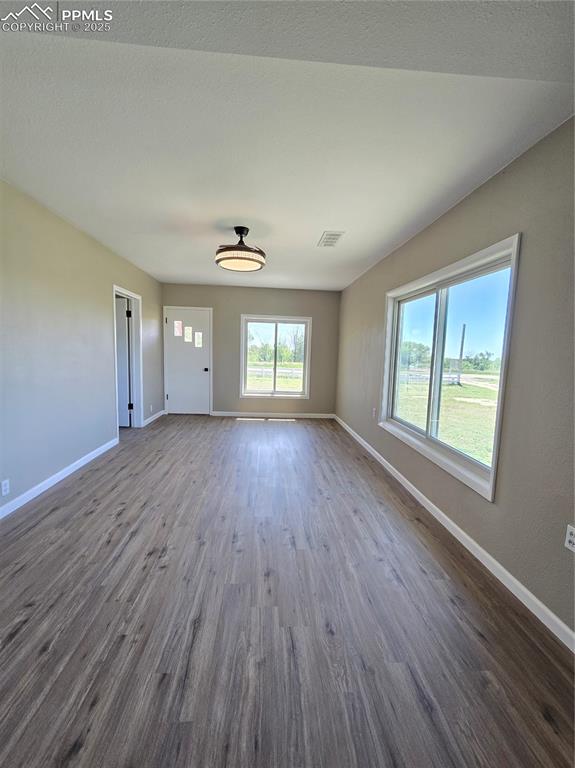 Image 13 of 34: Living Room