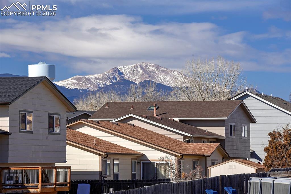 Image 43 of 50: View