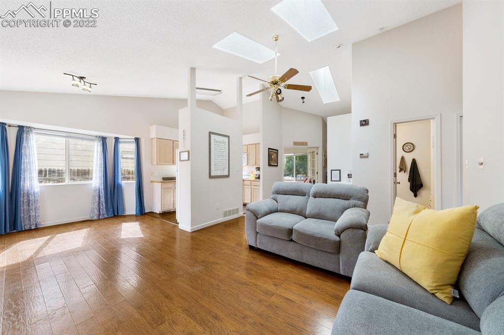Listing 4532269, Image 17 of 30