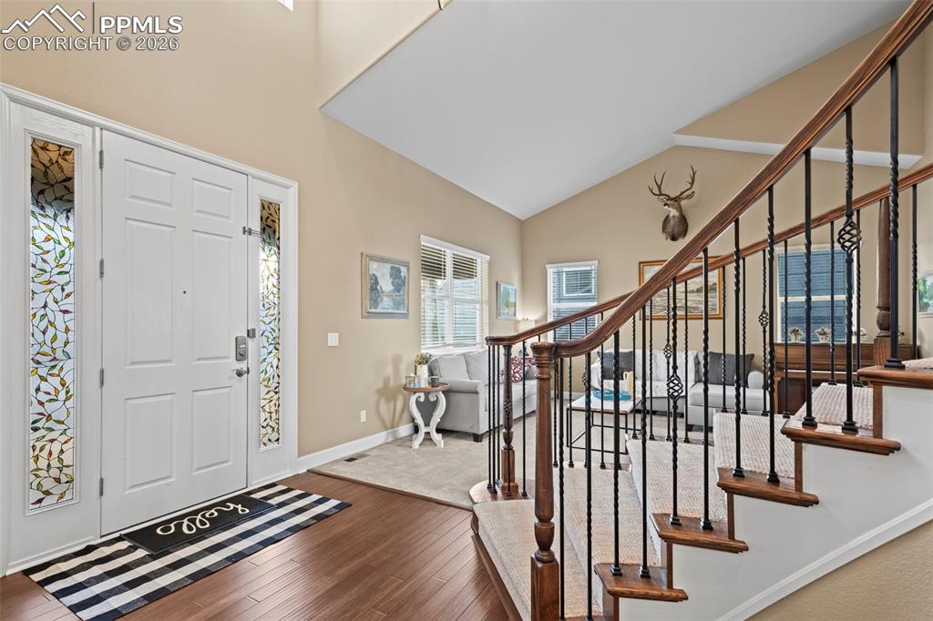 Image 4 of 50: Entry