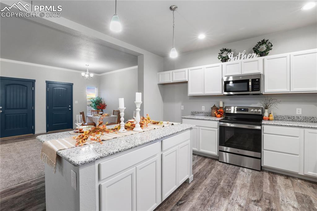 Listing 4536175, Image 10 of 45