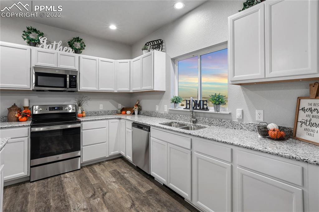 Listing 4536175, Image 11 of 45
