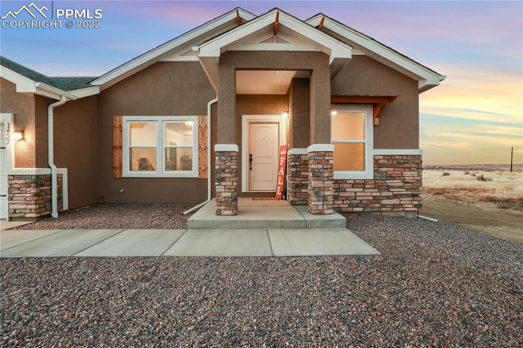 Listing 4536175, Image 2 of 45