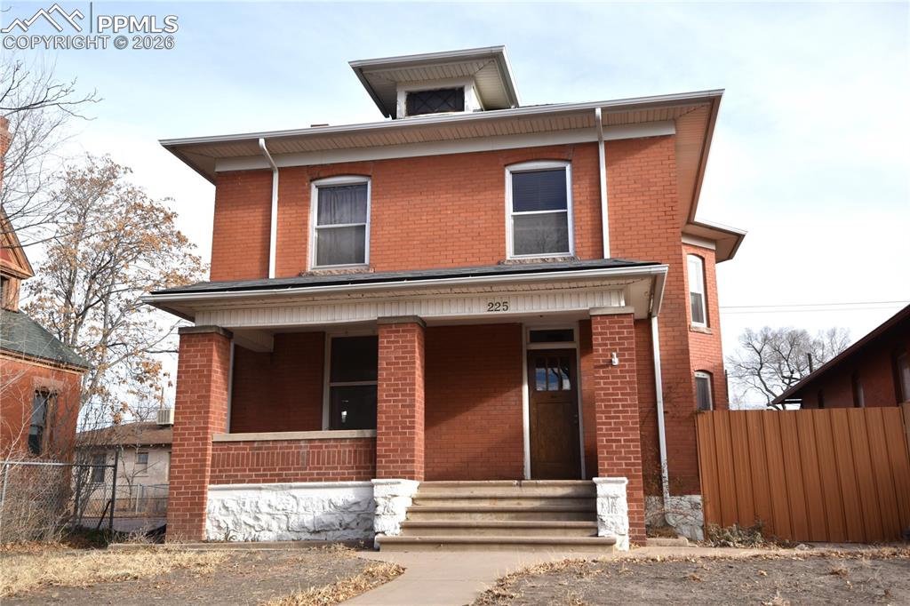 Image 2 of 40: Front of Structure