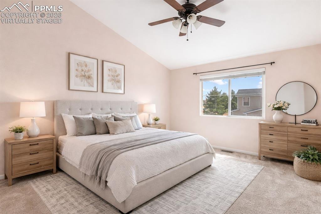 Image 16 of 38: Virtually Staged