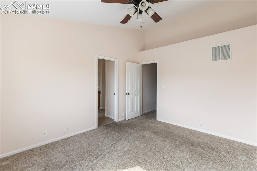 Image 20 of 38: Bedroom