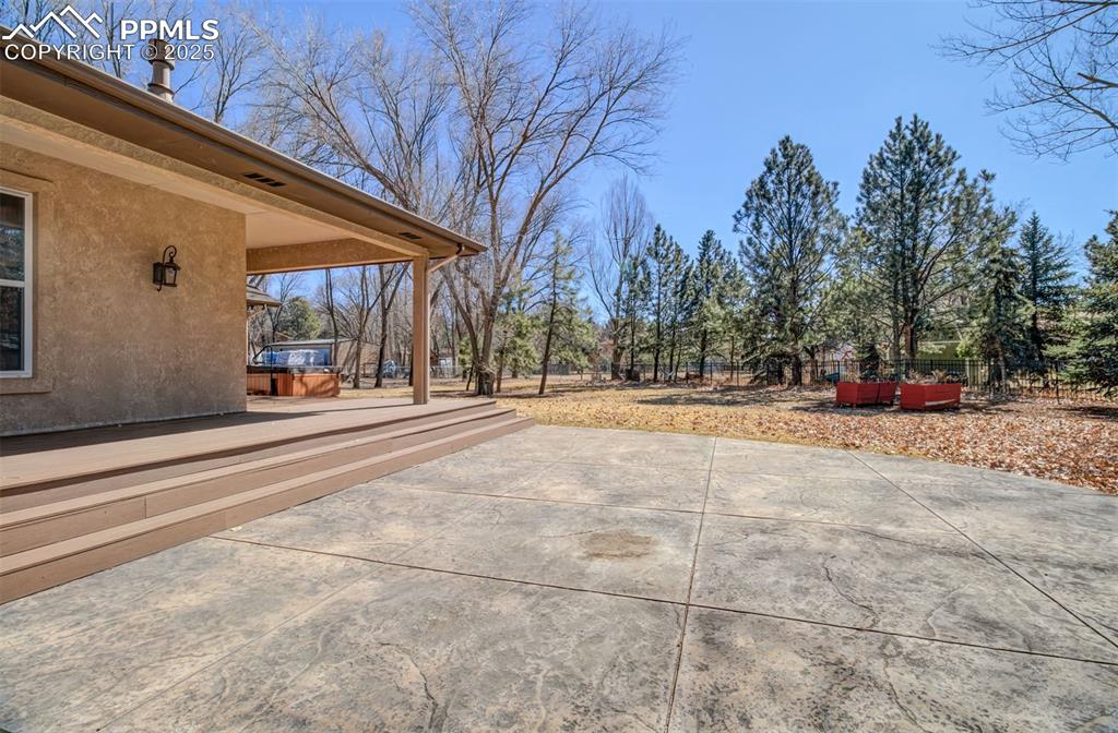 Image 36 of 48: Spacious back patio