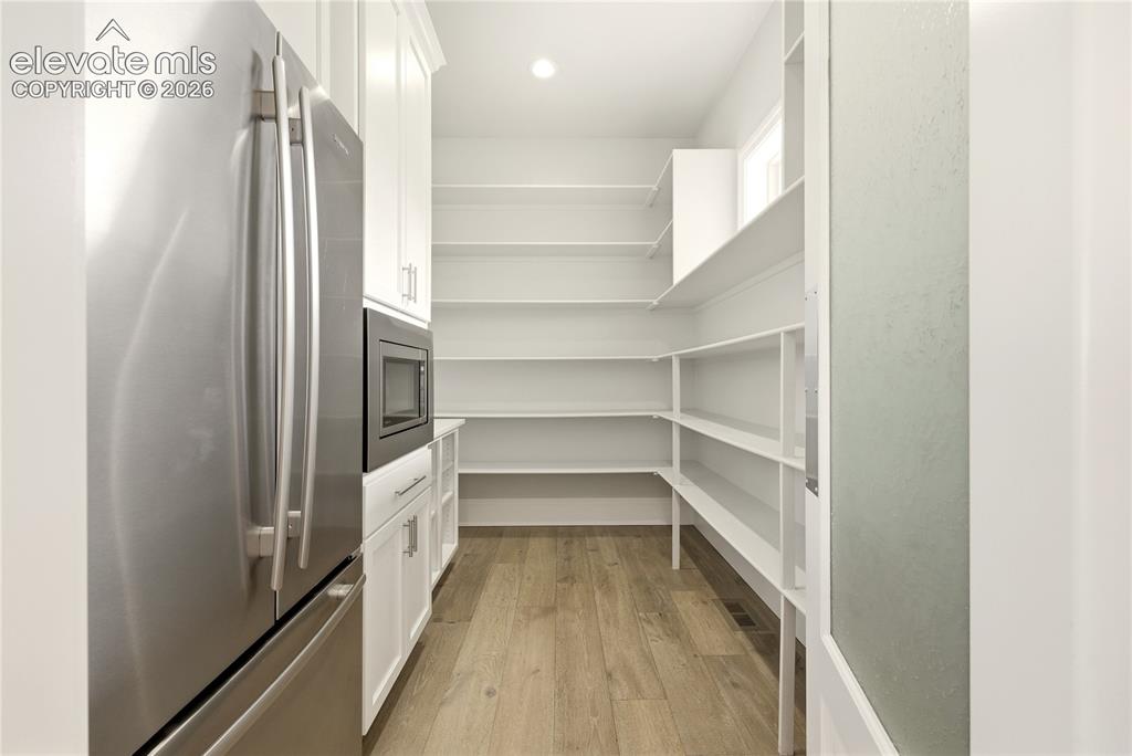 Image 13 of 50: Pantry
