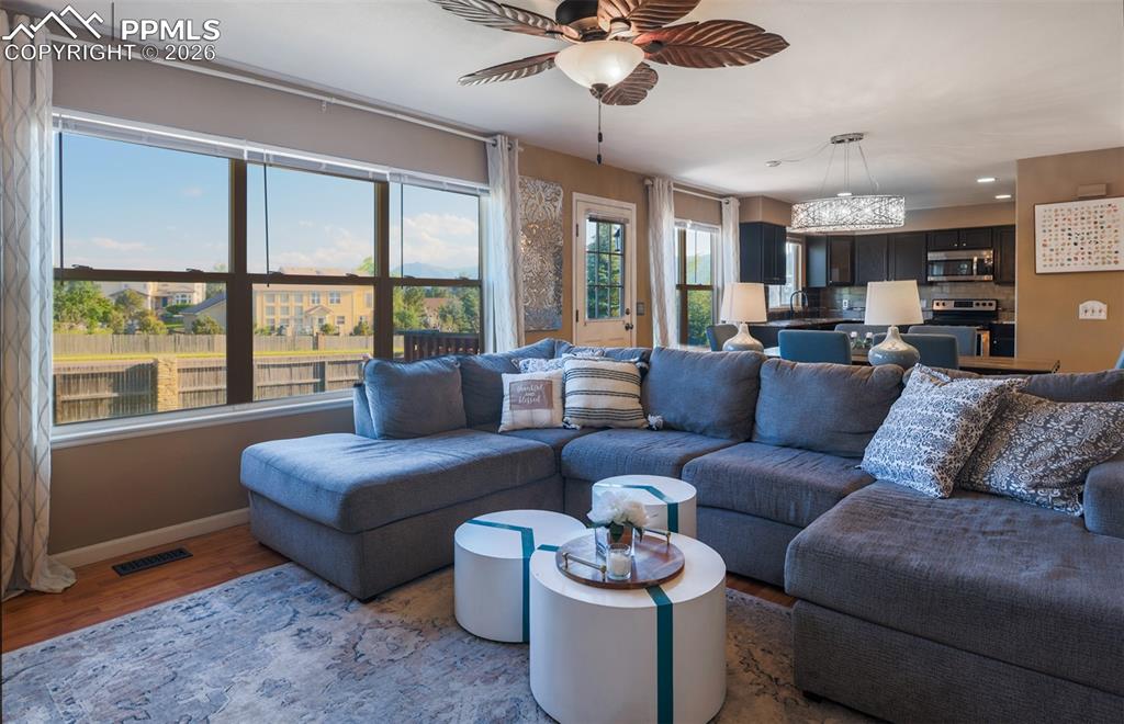 Image 15 of 42: Living Room