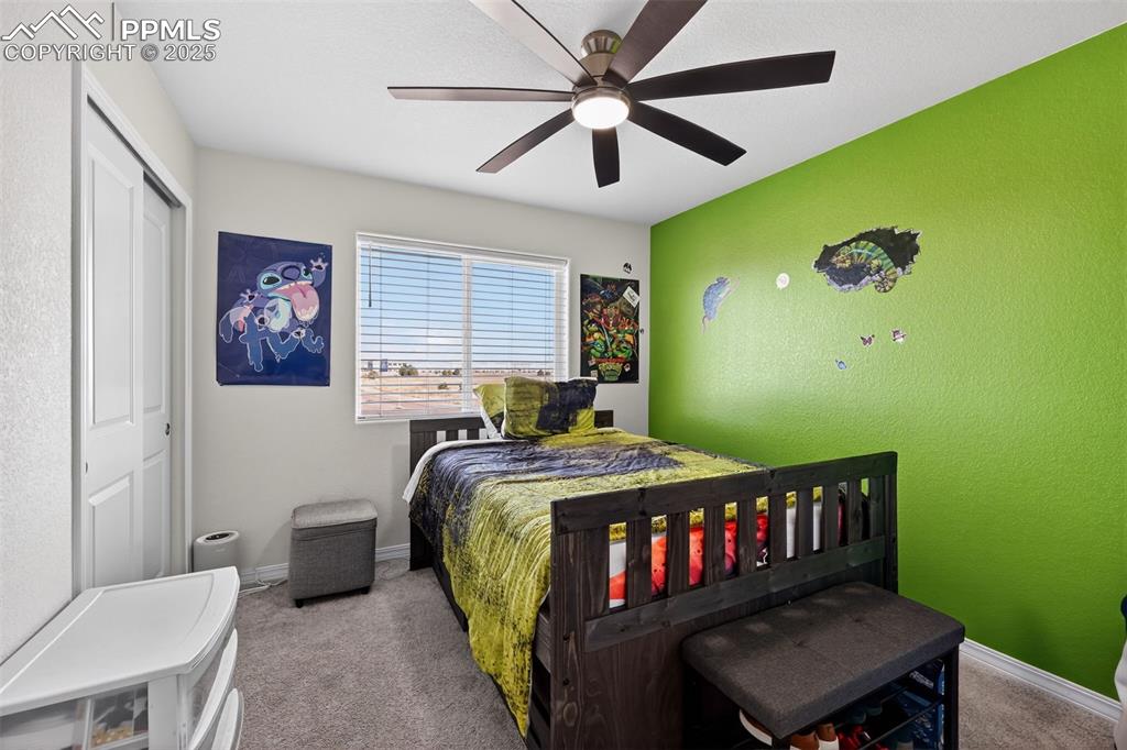 Image 32 of 32: Bedroom