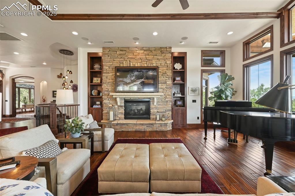 Image 13 of 50: One of 5 fireplaces