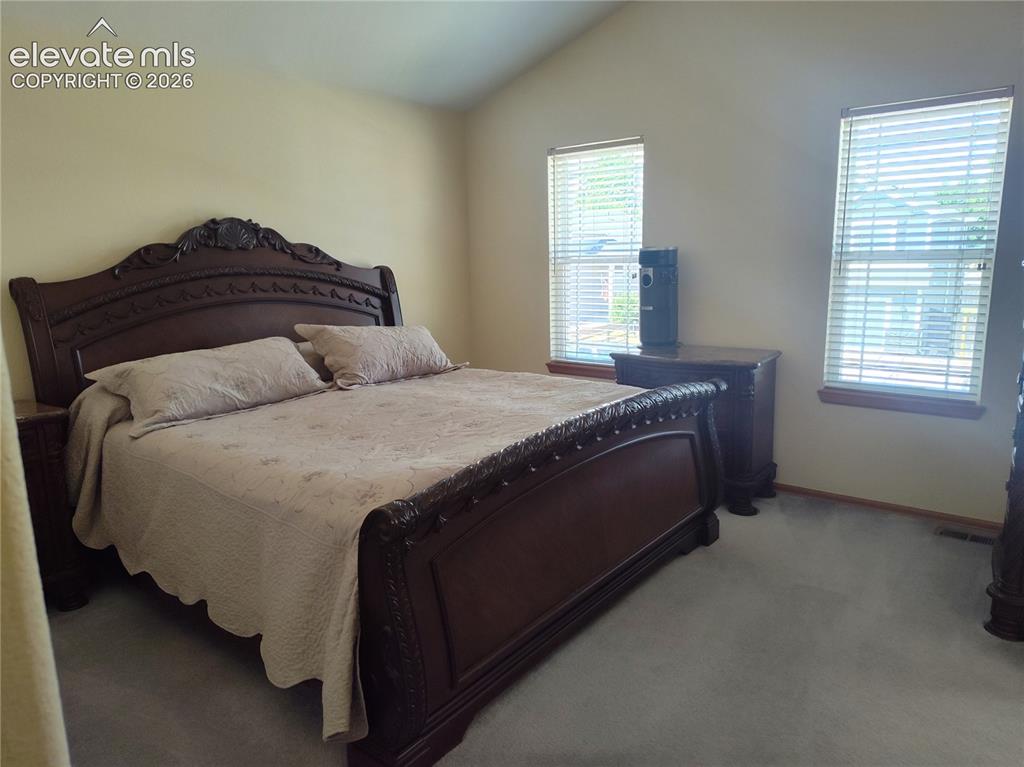 Image 21 of 49: primary Bedroom