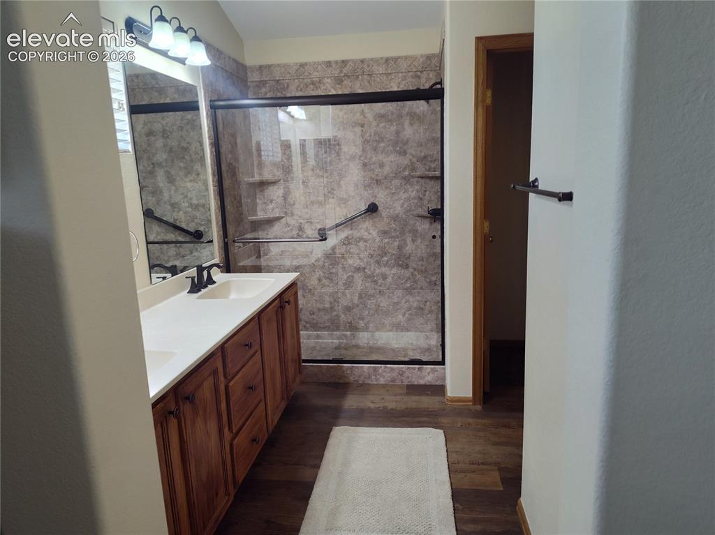 Image 26 of 49: Master Bathroom