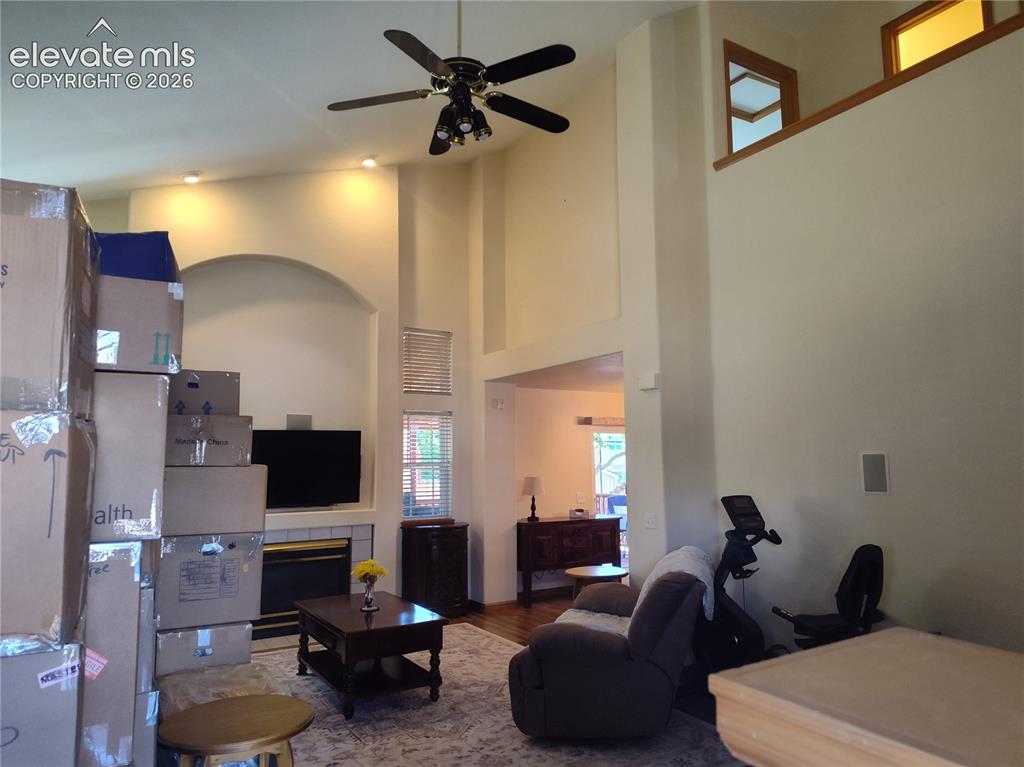 Image 4 of 49: Living Room
