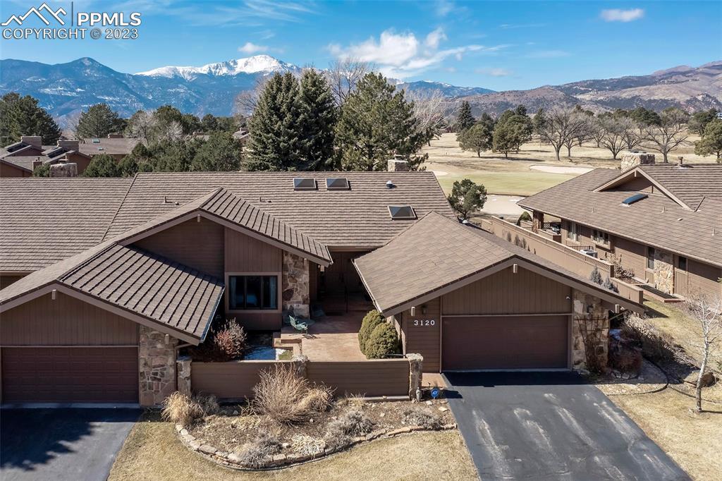 Listing 4548719, Image 1 of 43