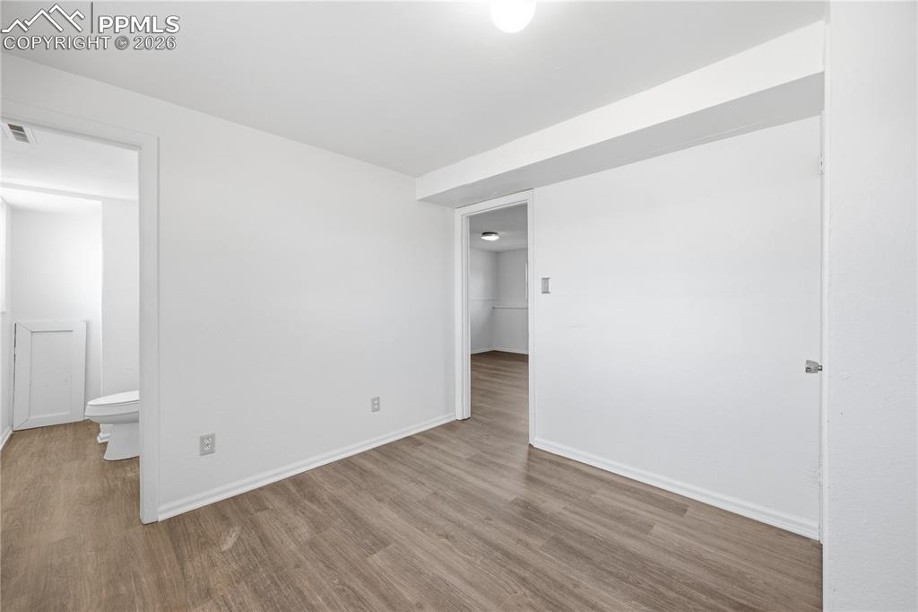 Image 29 of 33: No Description Available