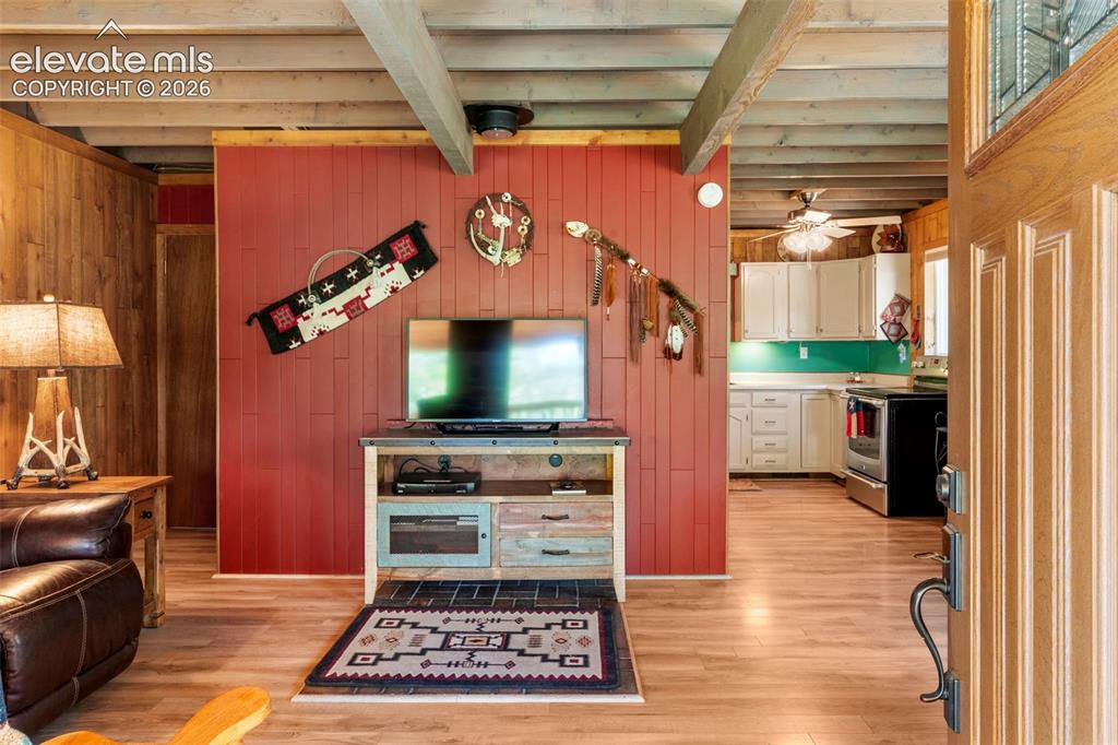 Image 8 of 45: Living Room