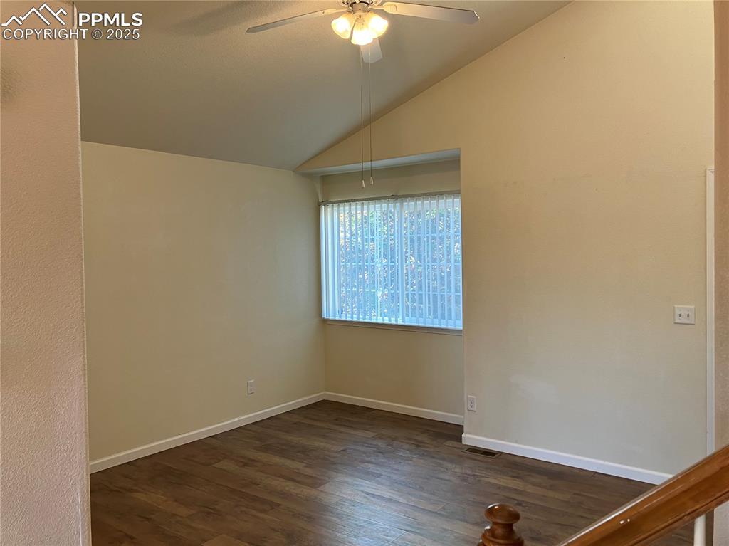 Image 6 of 28: Living Room