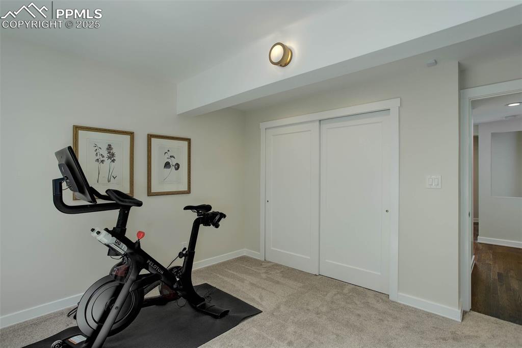 Image 29 of 43: Exercise Room