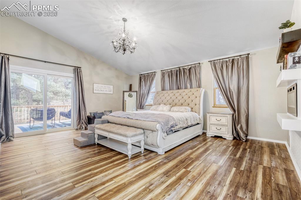 Image 21 of 41: Main level office or non conforming 2nd main level bedroom