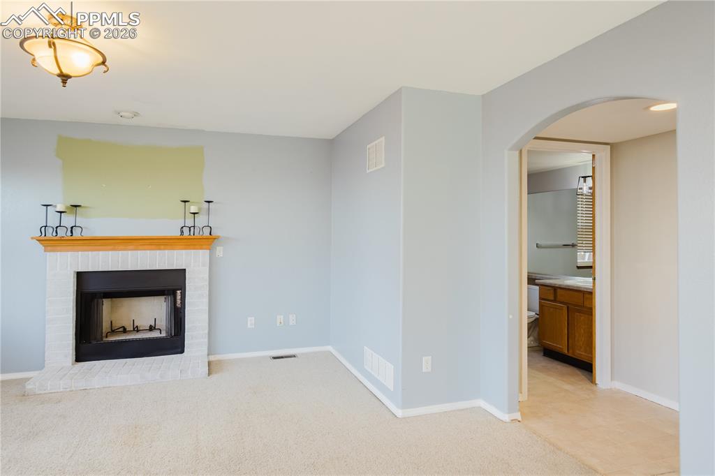 Image 18 of 33: Living Room