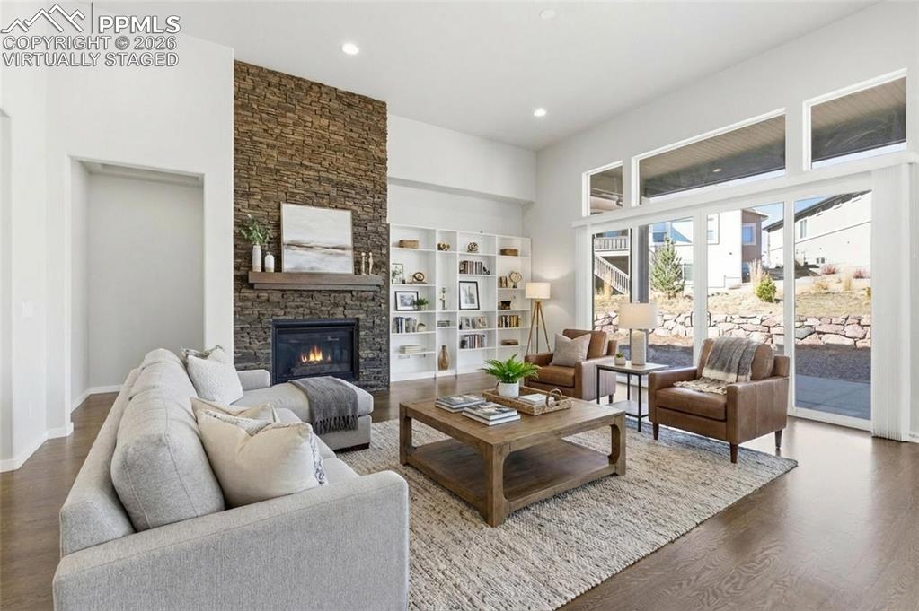 Image 5 of 50: Virtually staged