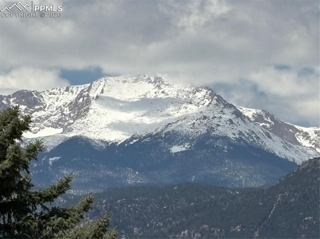 Image 28 of 29: View