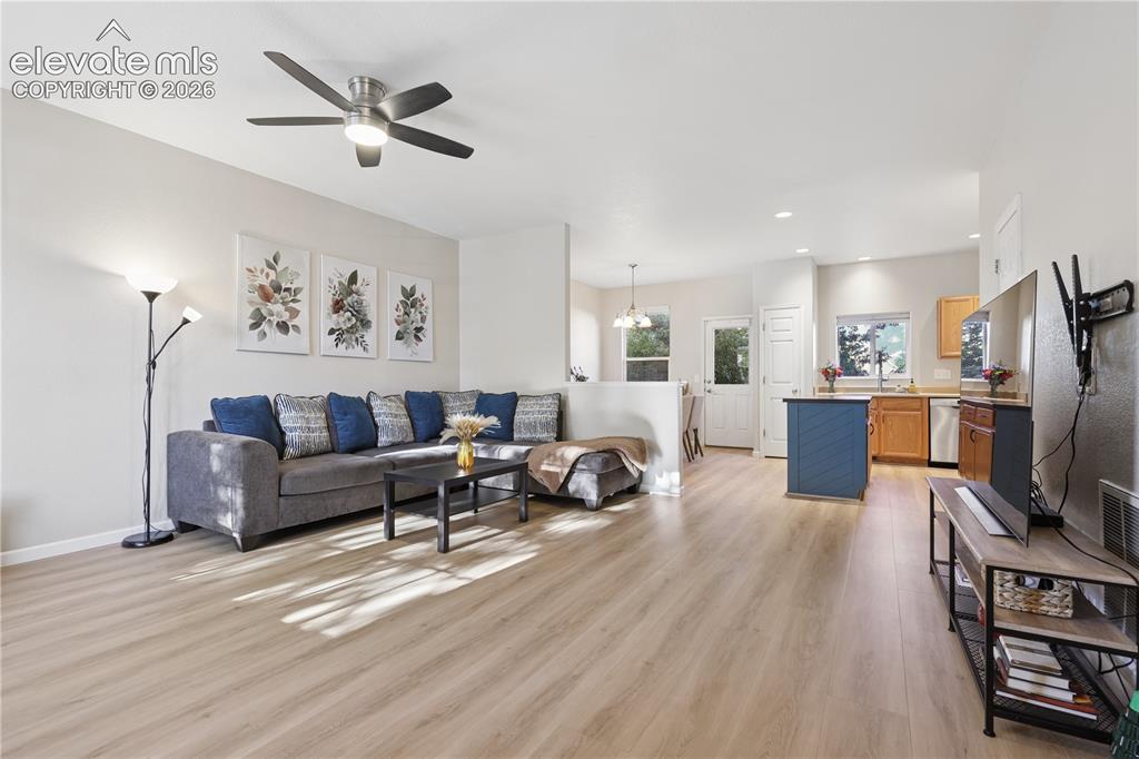 Image 3 of 26: Open concept floor plan