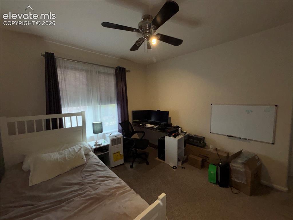 Image 22 of 42: Bedroom