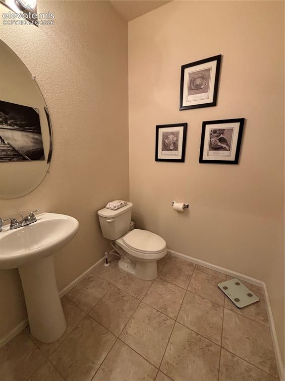 Image 6 of 42: Bathroom