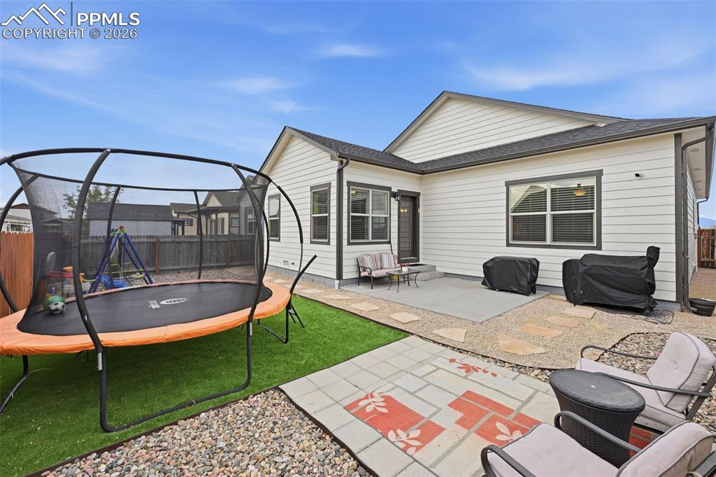 Image 29 of 36: Back of Structure