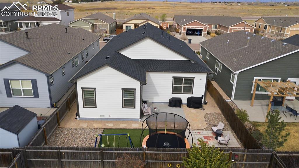 Image 33 of 36: Back of Structure