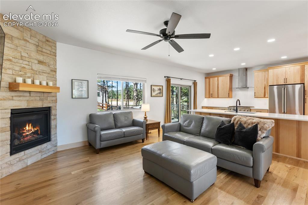 Image 11 of 48: Living Room