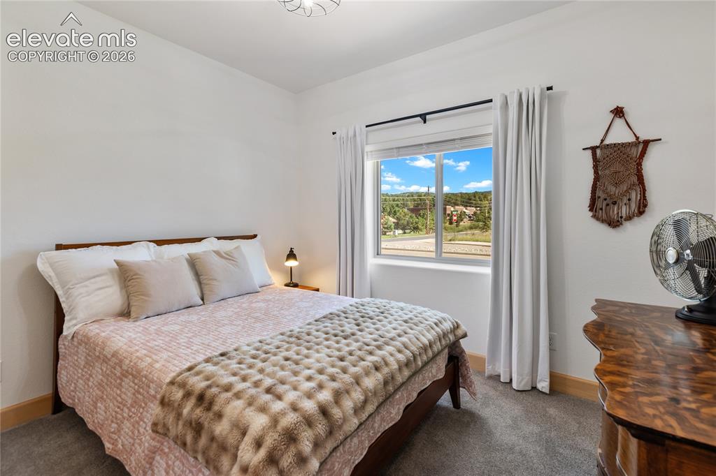 Image 42 of 48: Bedroom