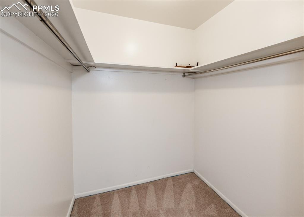 Image 24 of 45: Closet