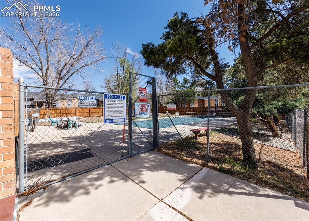 Image 43 of 45: Pool