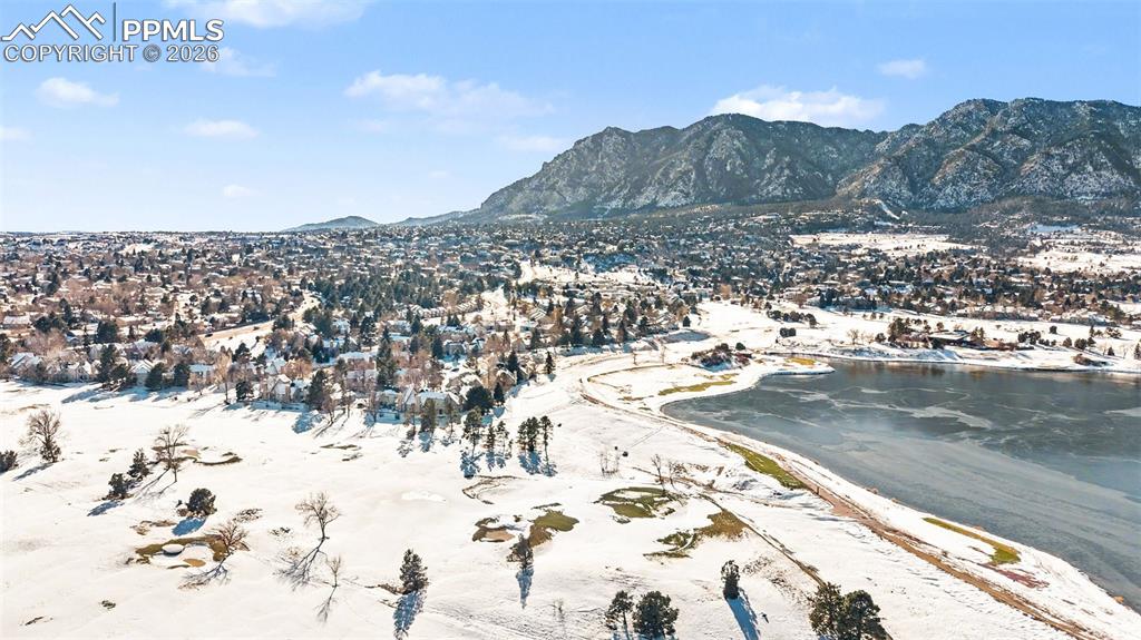 Image 5 of 29: A peaceful, upscale mountain community with beautiful natural scenery, open