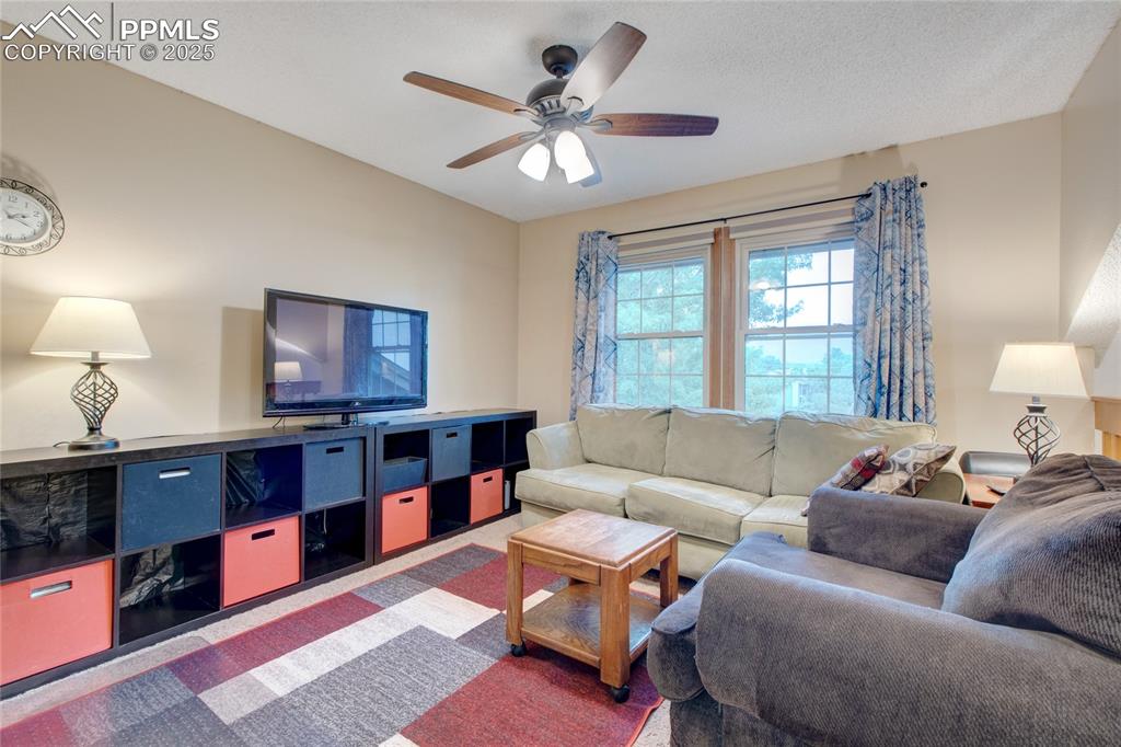 Image 17 of 38: Living Room