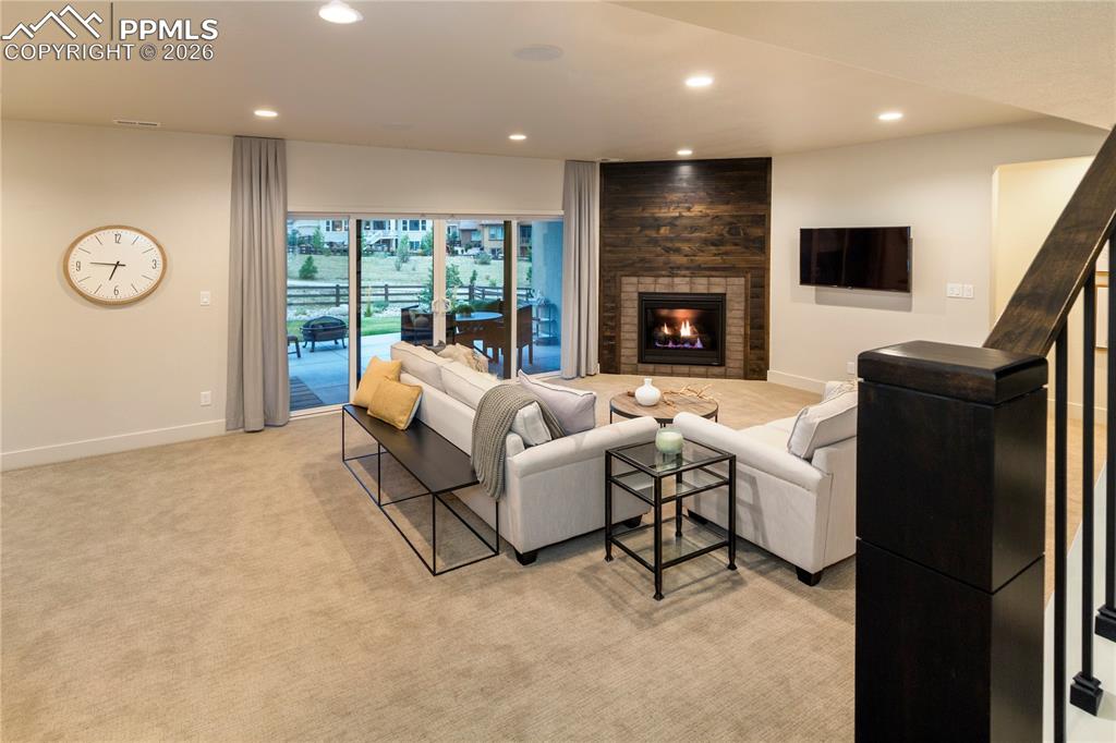 Image 29 of 44: No Description Available