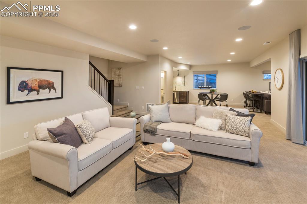 Image 31 of 44: No Description Available